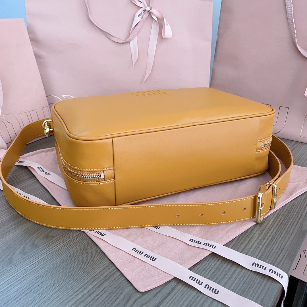 Beau Top Handle Bag 34 in Peru Brown Calfskin