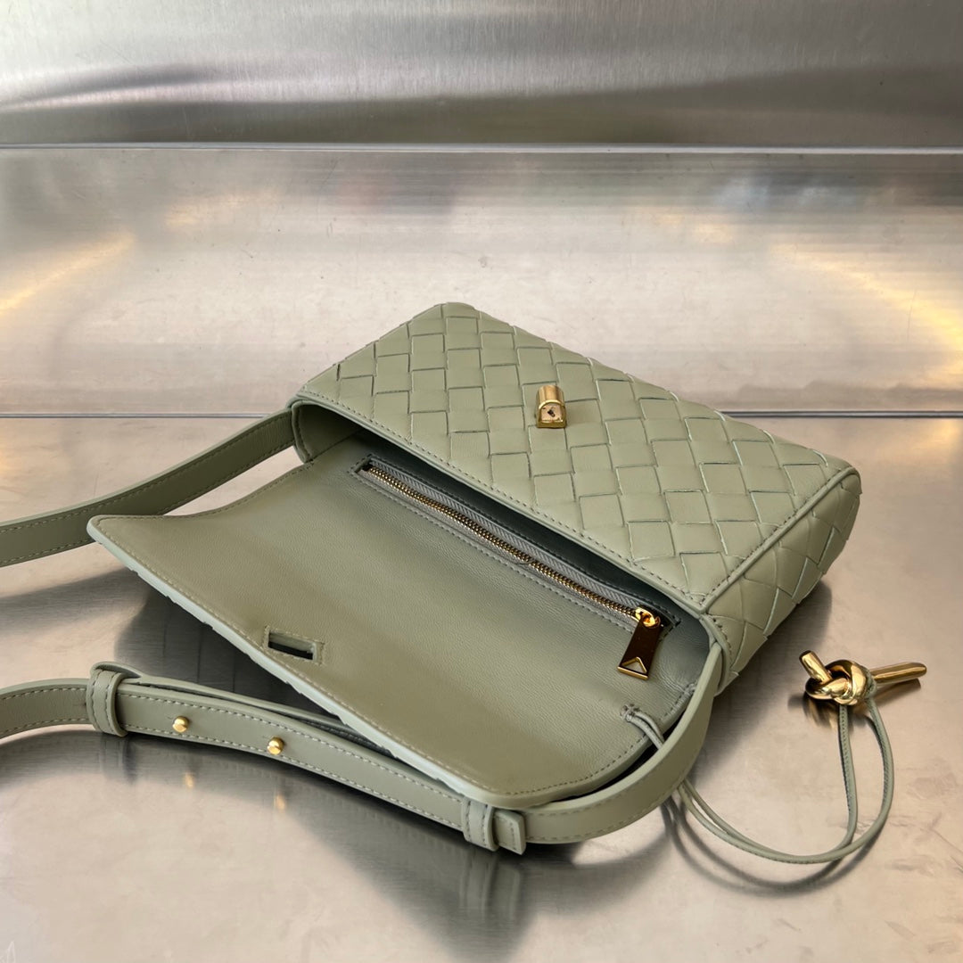 Bottega Veneta Andiamo 21 in Gray Olive Lambskin Bag