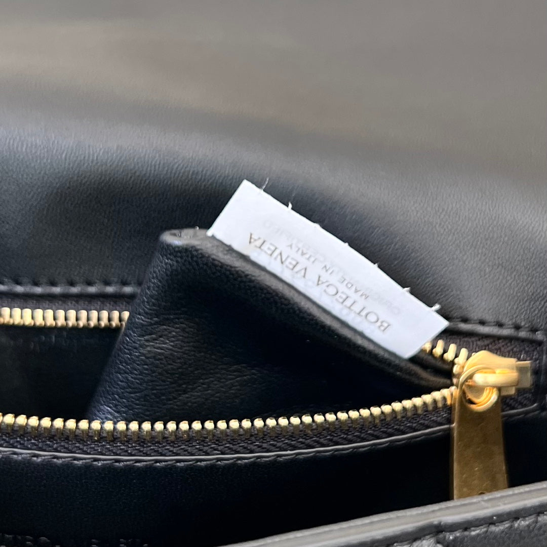 Bottega Veneta Andiamo 21 in Black Lambskin Bag