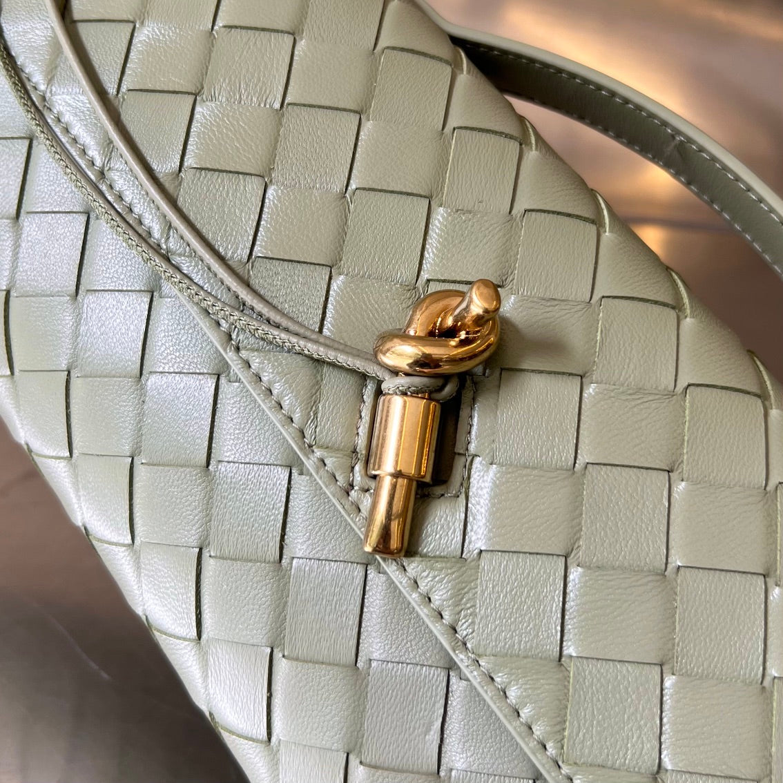 Bottega Veneta Long Clutch Andiamo with Handle 31cm Light Green Calfskin Ghw