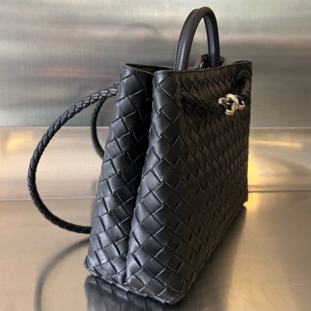 Bottega Veneta Medium Andiamo 32cm Black Lambskin Bag
