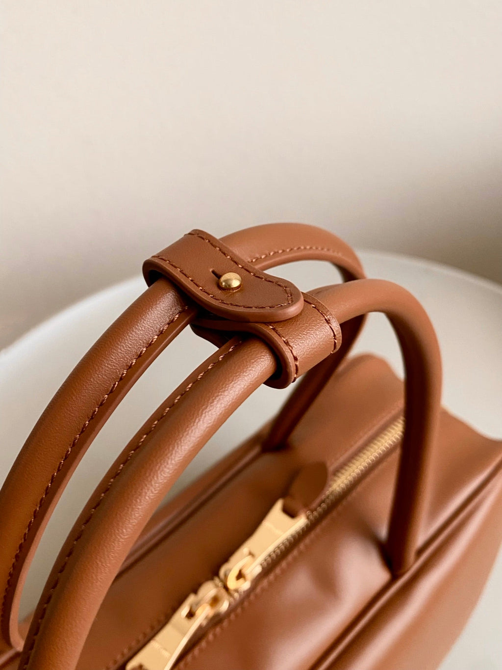 Beau Bag 34 in Caramel Brown Leather