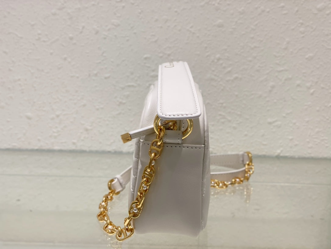 Dior Caro Box Bag 19 in White Quilted Macrocannage Calfskin