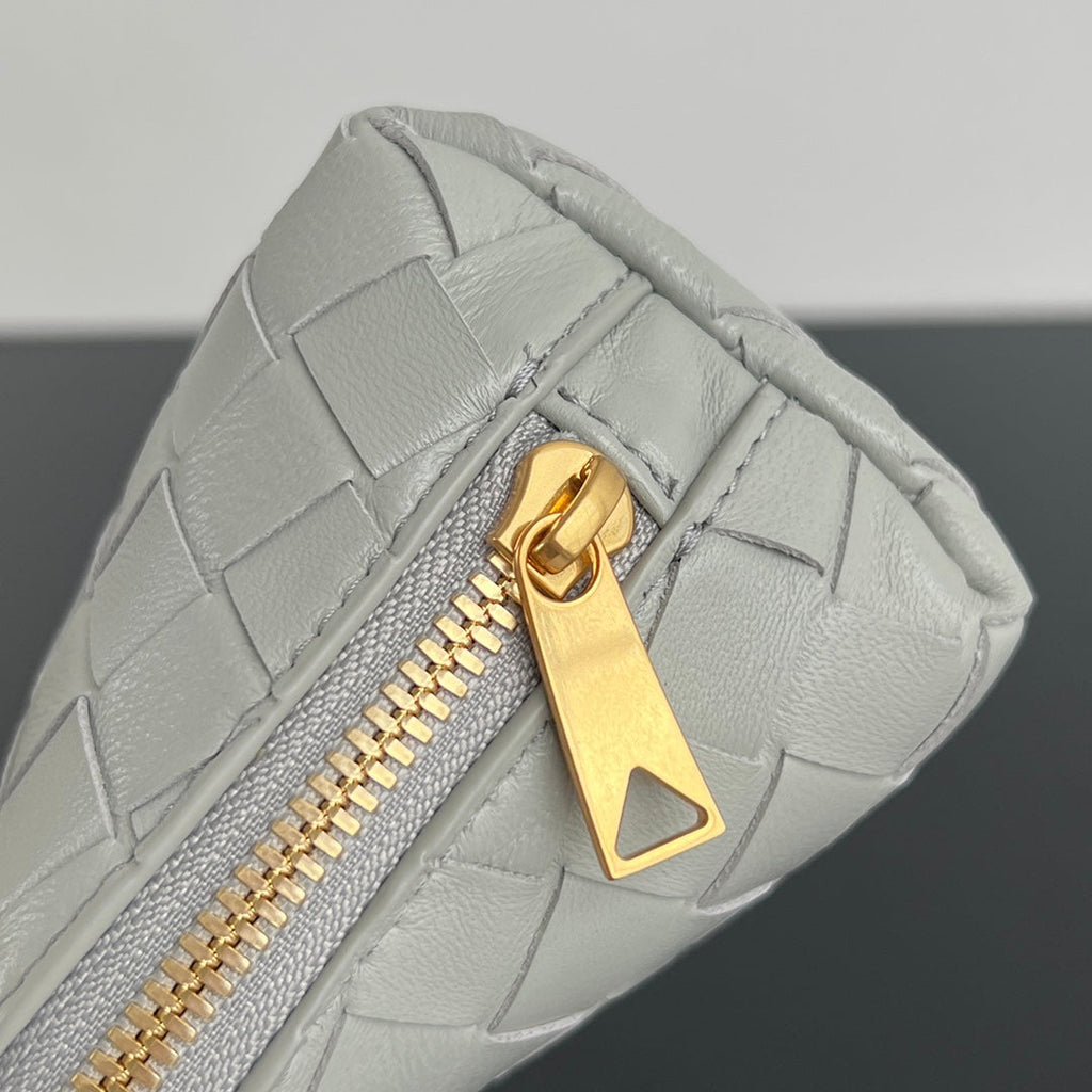 Bottega Veneta Intrecciato 16 Bag in White Lambskin