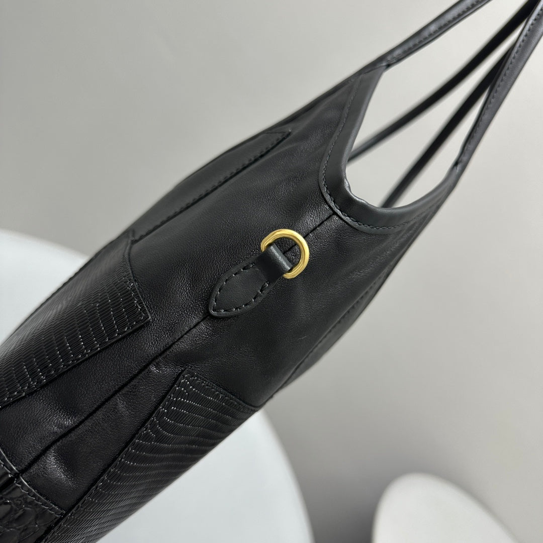 Hobo 40 Tote in Patchwork Black Calfskin