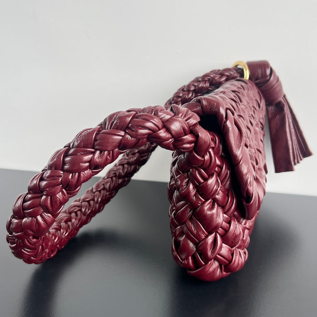 Bottega Veneta Kalimero Città 25 in Barolo Calfskin Bag