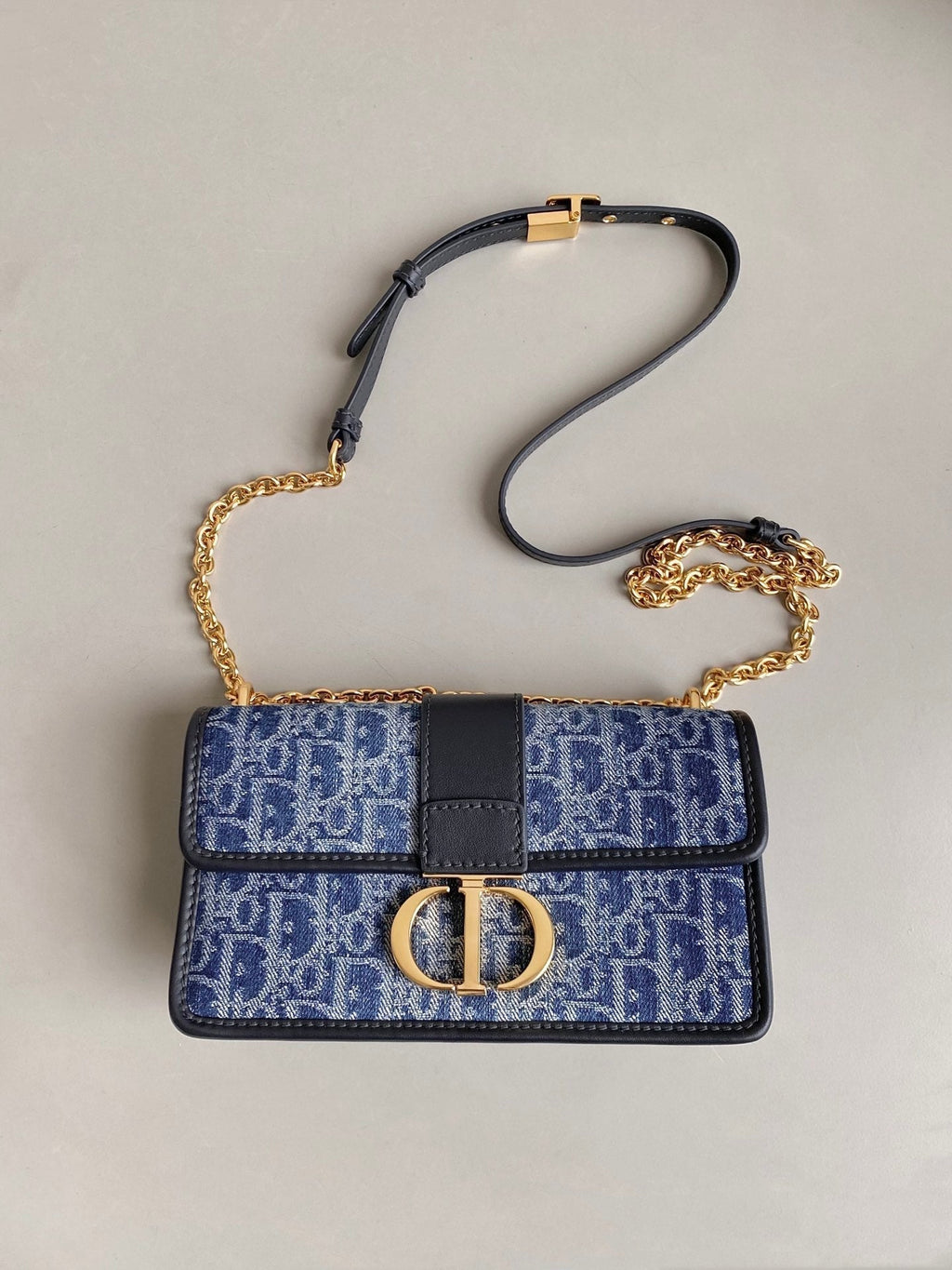 Dior 21 Mongtaigne East-Wet with Chain Blue Denim Oblique Jacquard Bag
