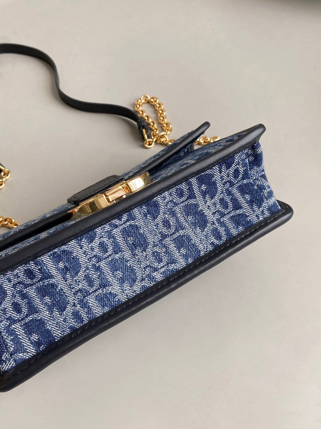 Dior 21 Mongtaigne East-Wet with Chain Blue Denim Oblique Jacquard Bag
