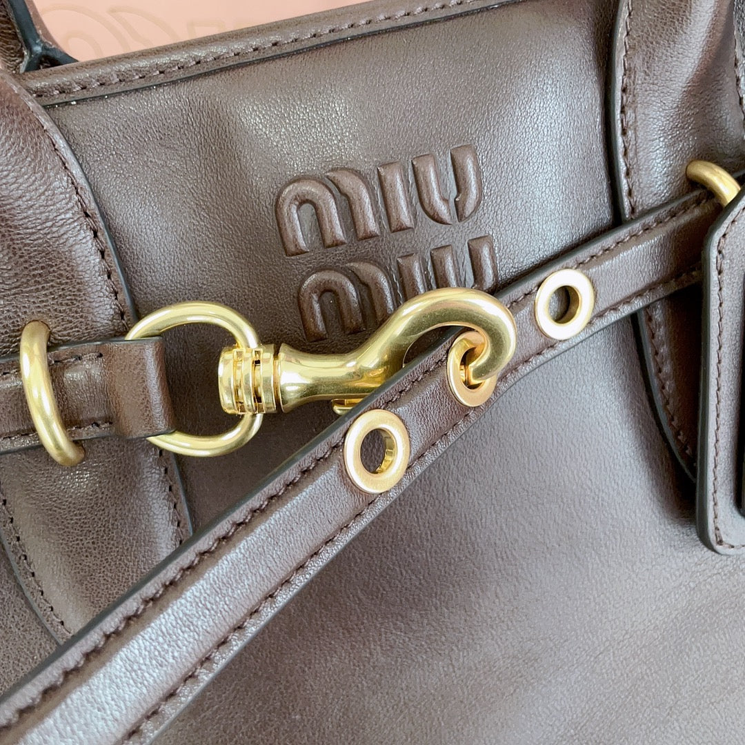 Aventure Nappa Bag 40 in Chestnut Lambskin Gold Hardware