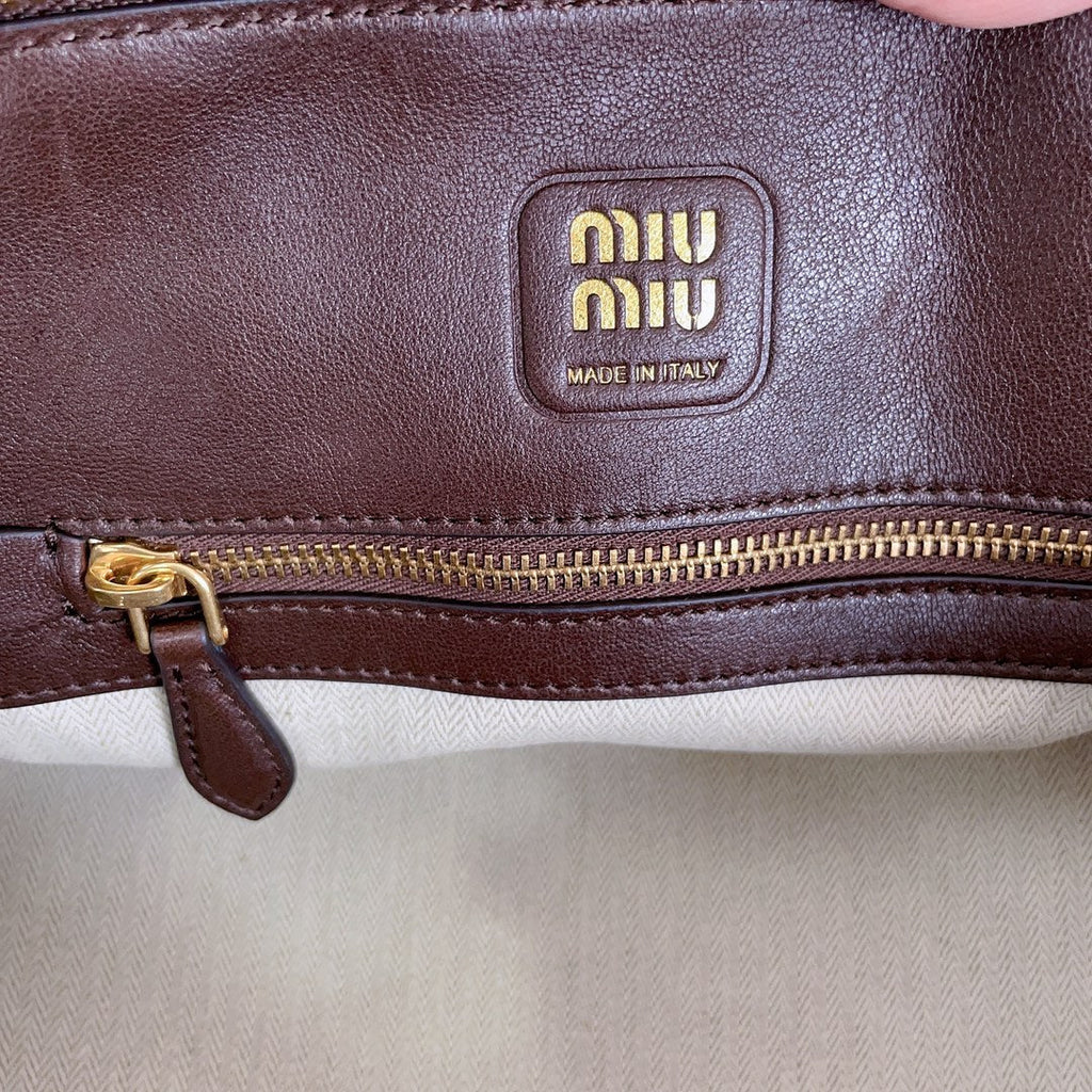 Aventure Nappa Bag 28 in Chestnut Lambskin Gold Hardware