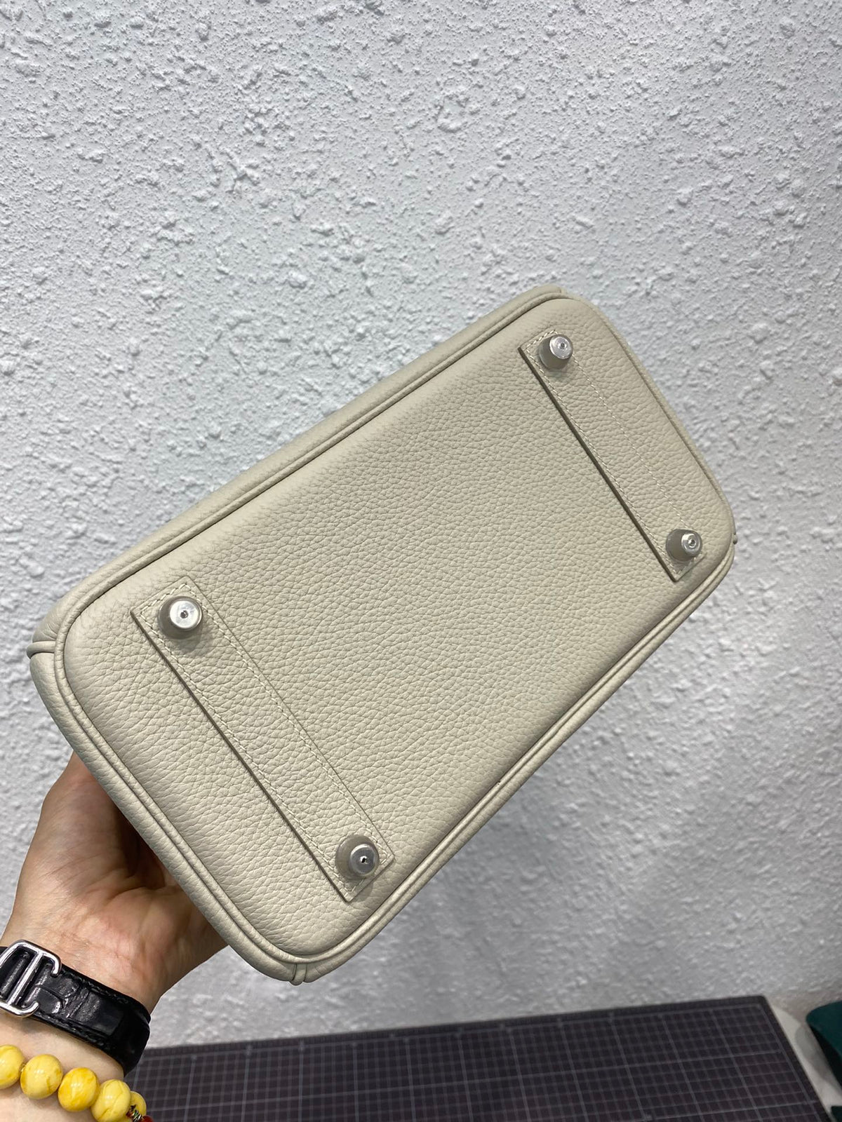 Hermes Birkin 25cm Gris Perle Crocodile and Togo Leather Silver Hardware Bag