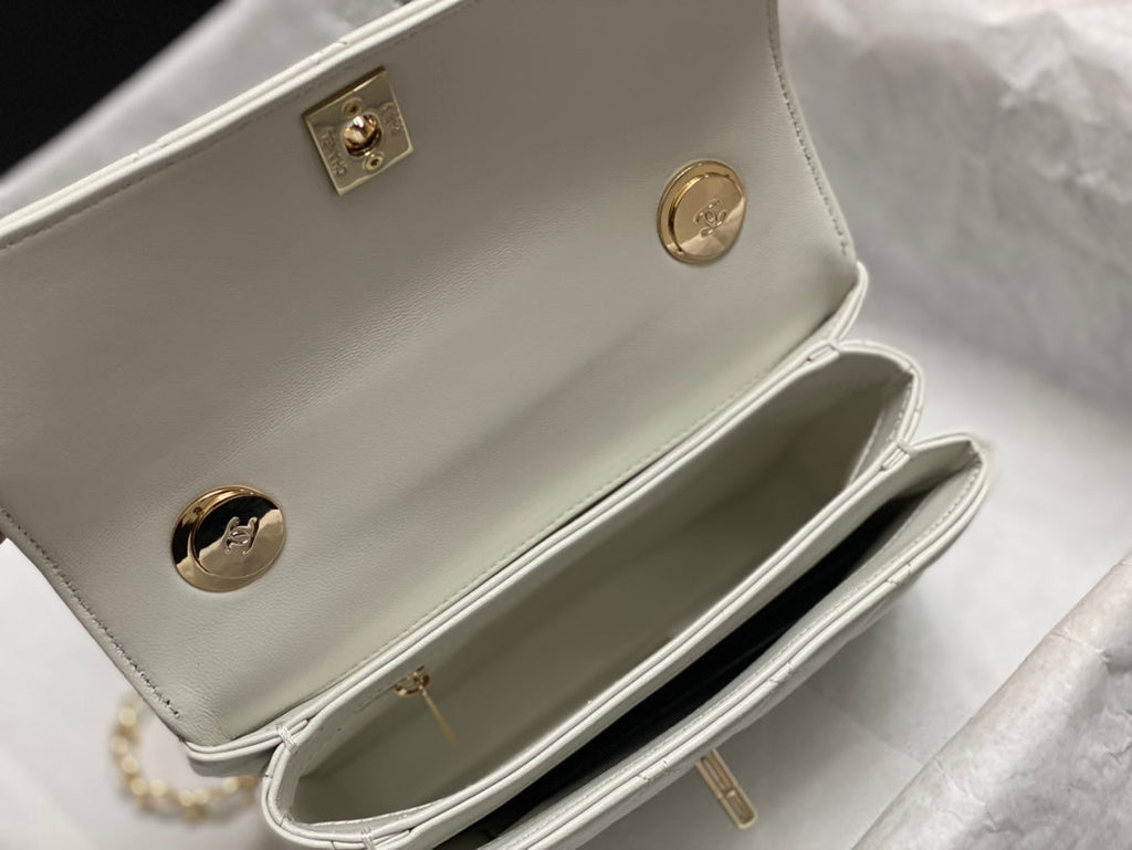 Chanel Trendy 20cm White Lambskin Gold Hardware Bag