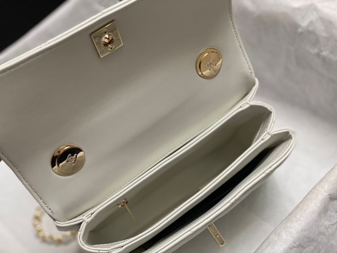 Chanel Trendy 20cm White Lambskin Gold Hardware Bag