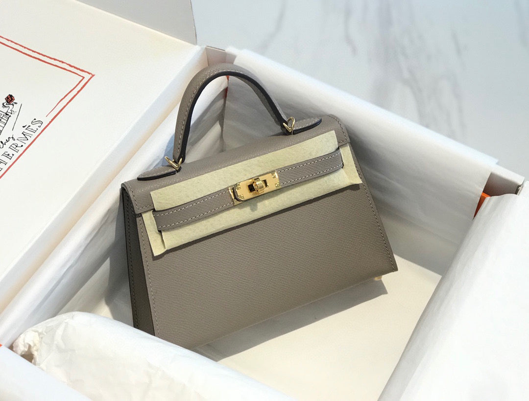 Hermes Kelly Mini 20 Light Grey Epsom Gold Hardware Bag