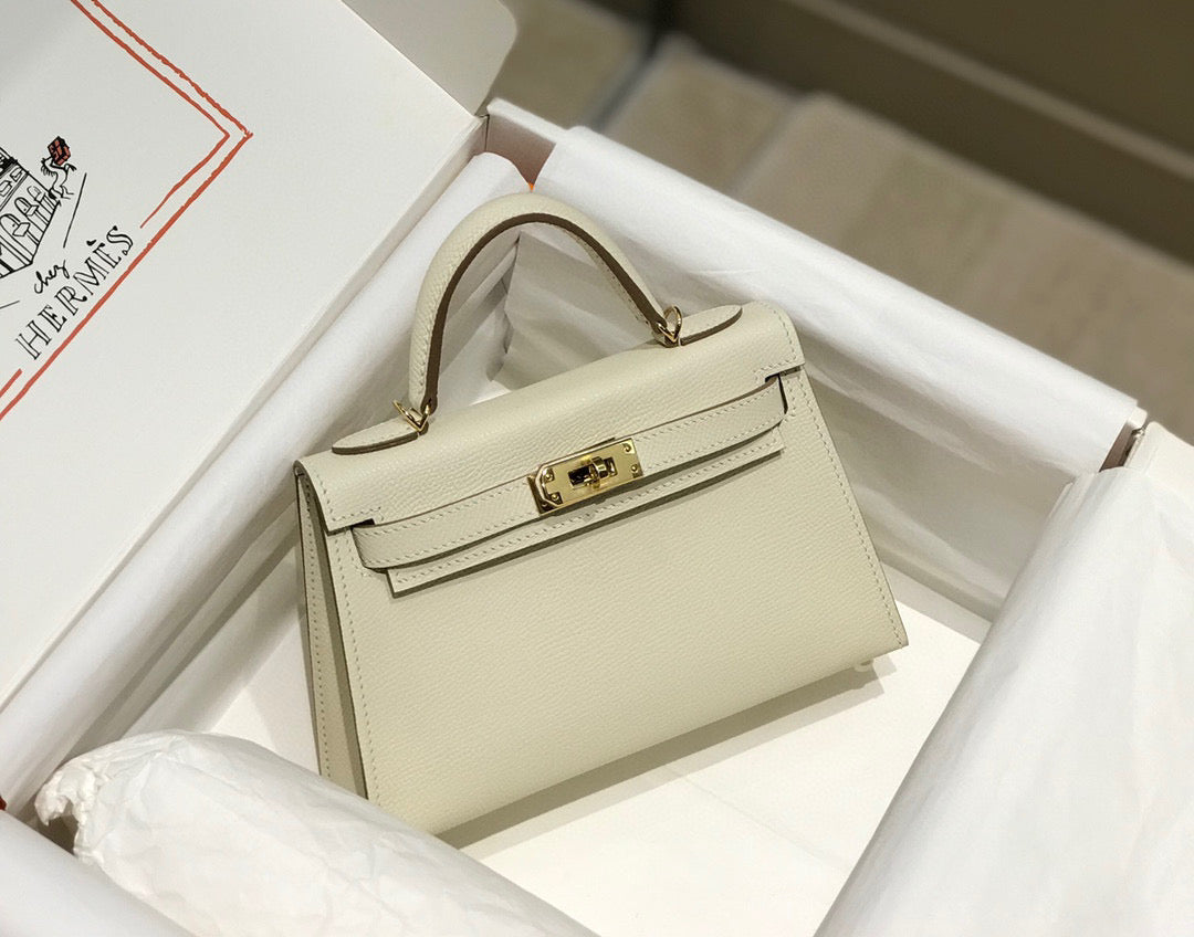 Hermes Kelly Mini 20 White Epsom Gold Hardware Bag