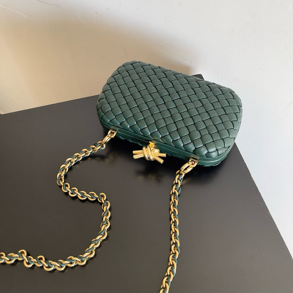 Bottega Veneta Bv Vetena Knot 19 Green Bag