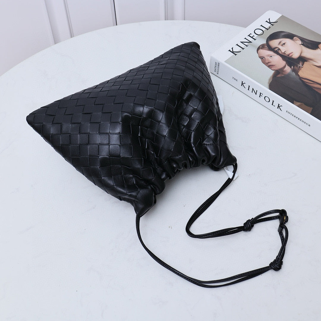 Bottega Veneta Dustbag Medium 32 Black Lambskin Bag