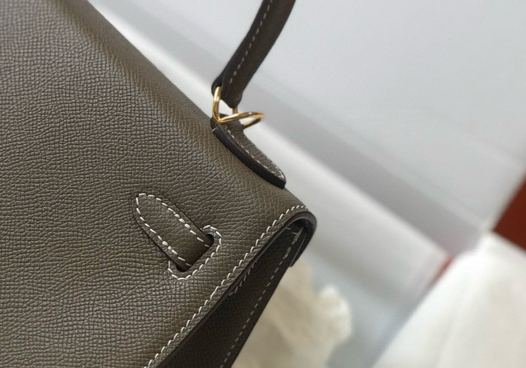 Hermes Kelly 25 Etoupe Epsom Leather Gold Hardware Bag