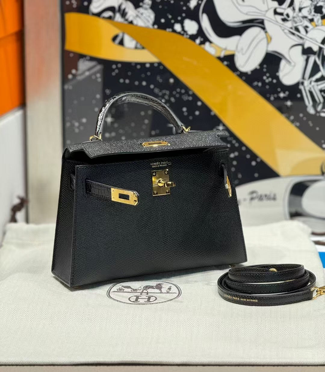 Hermes Kelly Mini 19 Black Togo Lether Gold Hardware Bag