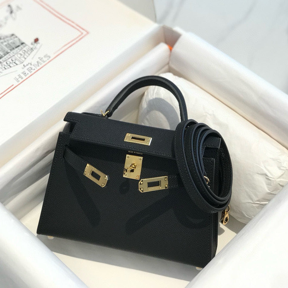 Hermes Kelly Mini 19 Black Epsom Calfskin Gold Hardware Bag