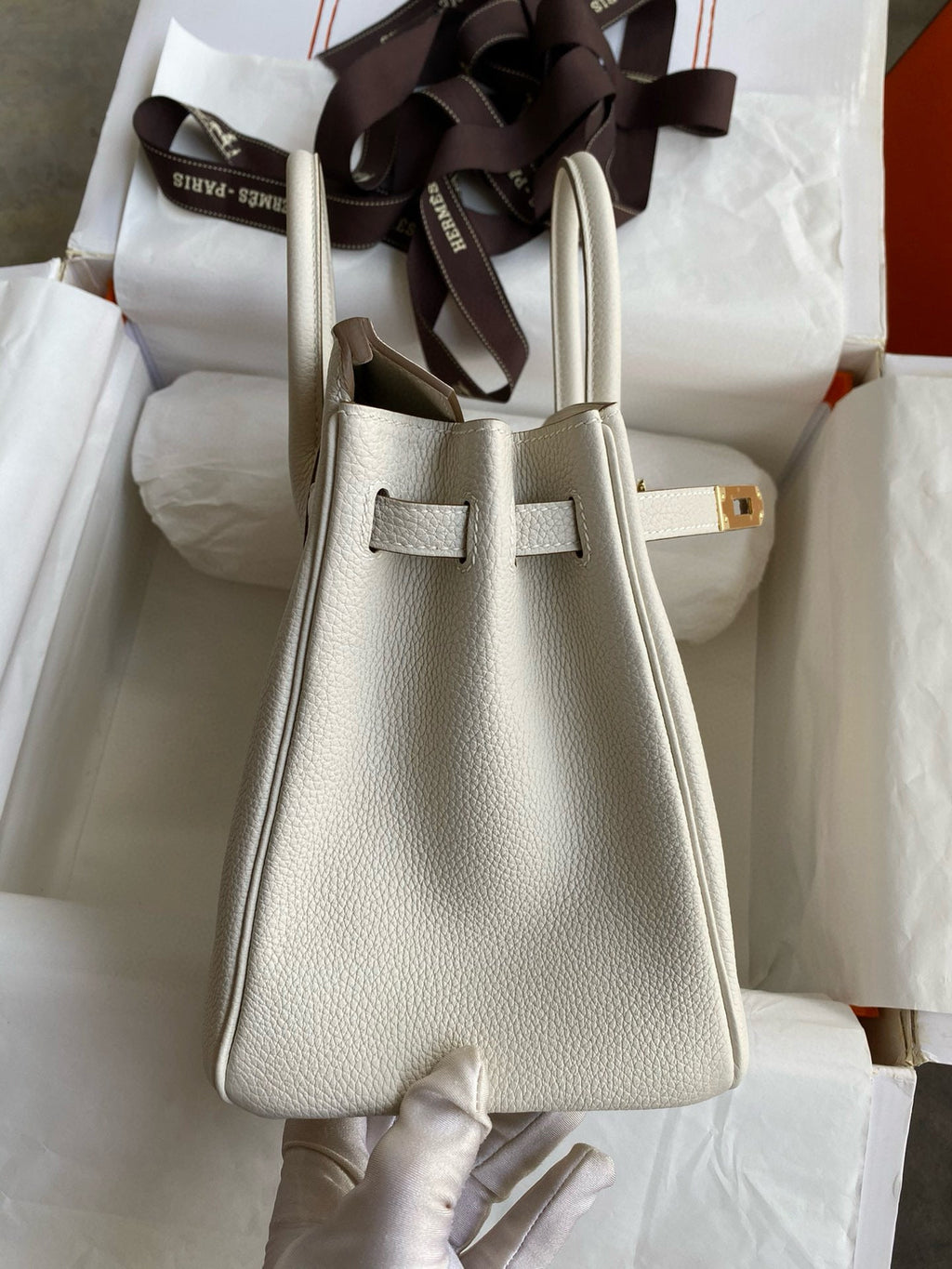 Hermes Birkin 25cm Cream Togo Leather Gold Hardware Bag