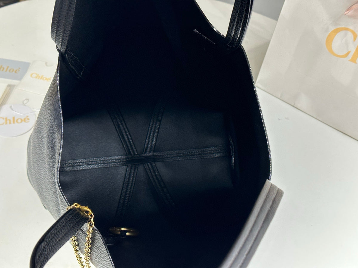 Chlo Spin Tote Bag in Black Grained Leather
