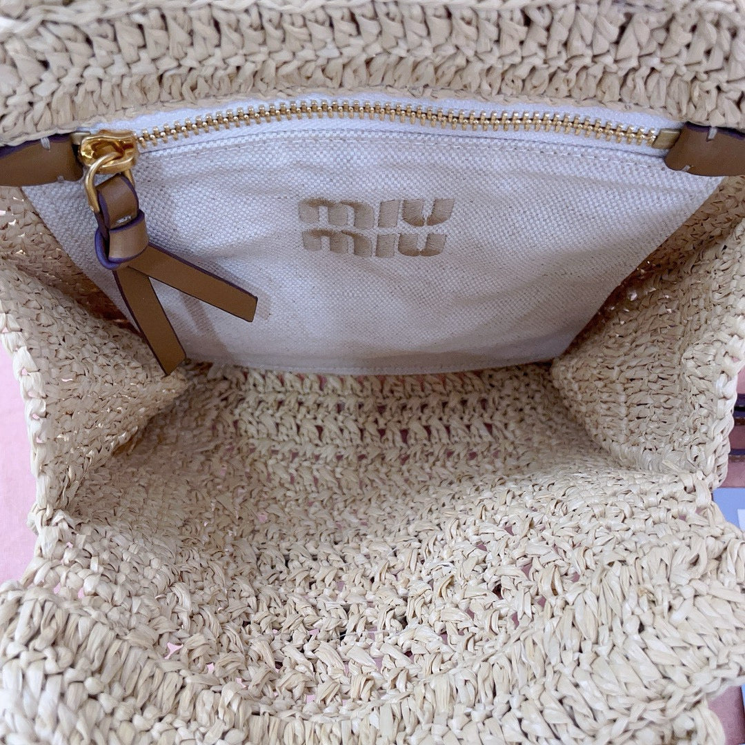 Crochet Tote Bag 23 in Natural Woven Raffia