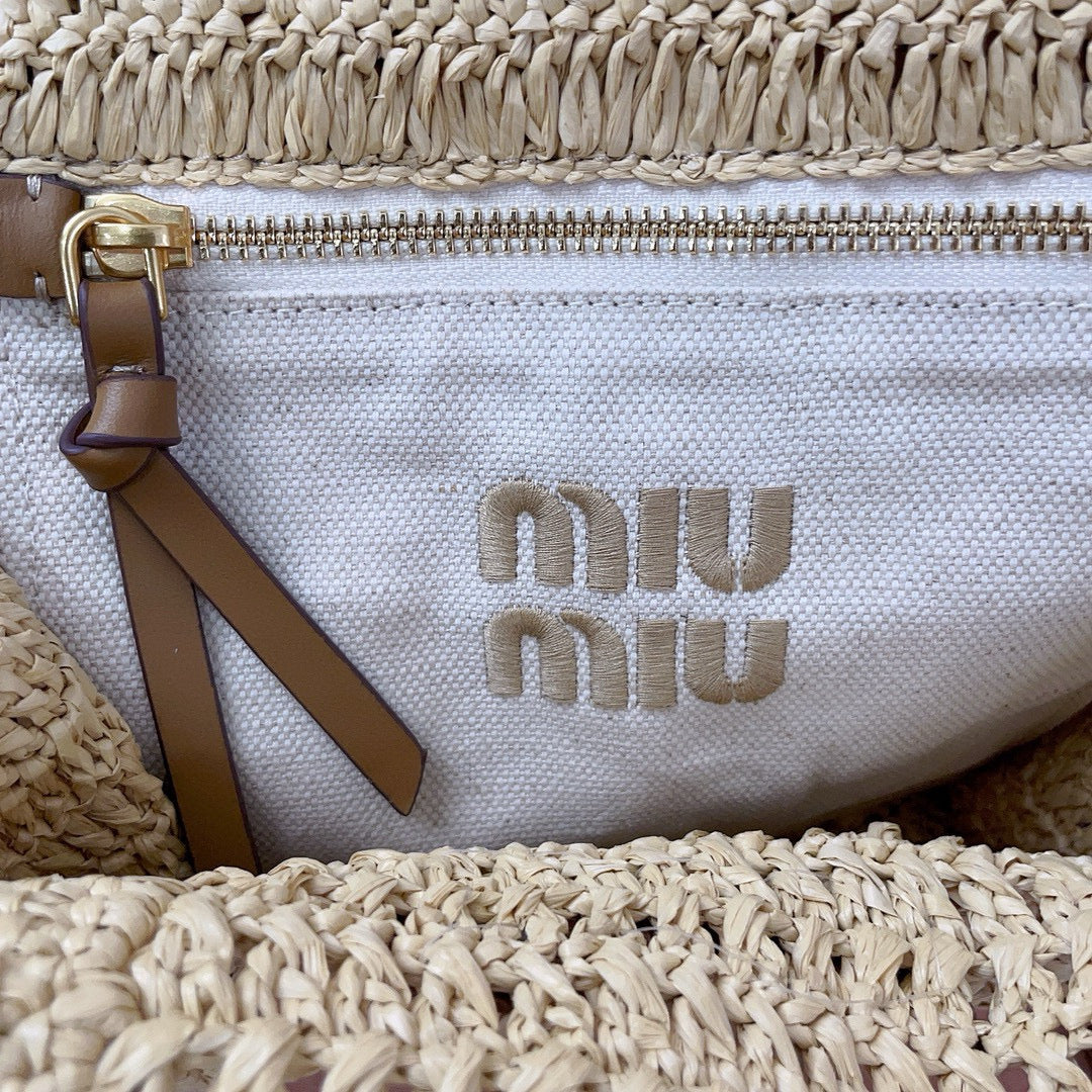 Crochet Tote Bag 23 in Natural Woven Raffia