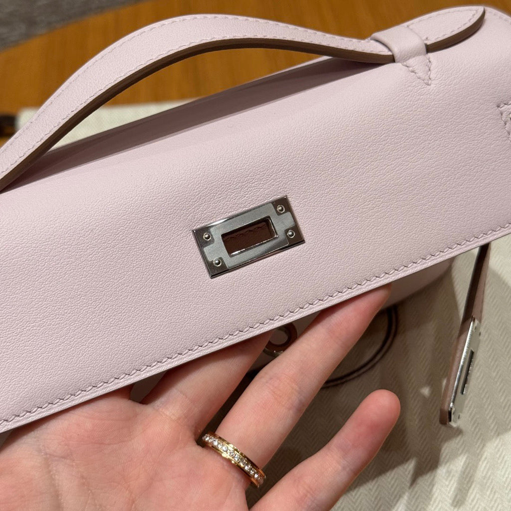 Hermes Kelly Pochette 22 in Light Pink Calfskin Silver Hardware Bag