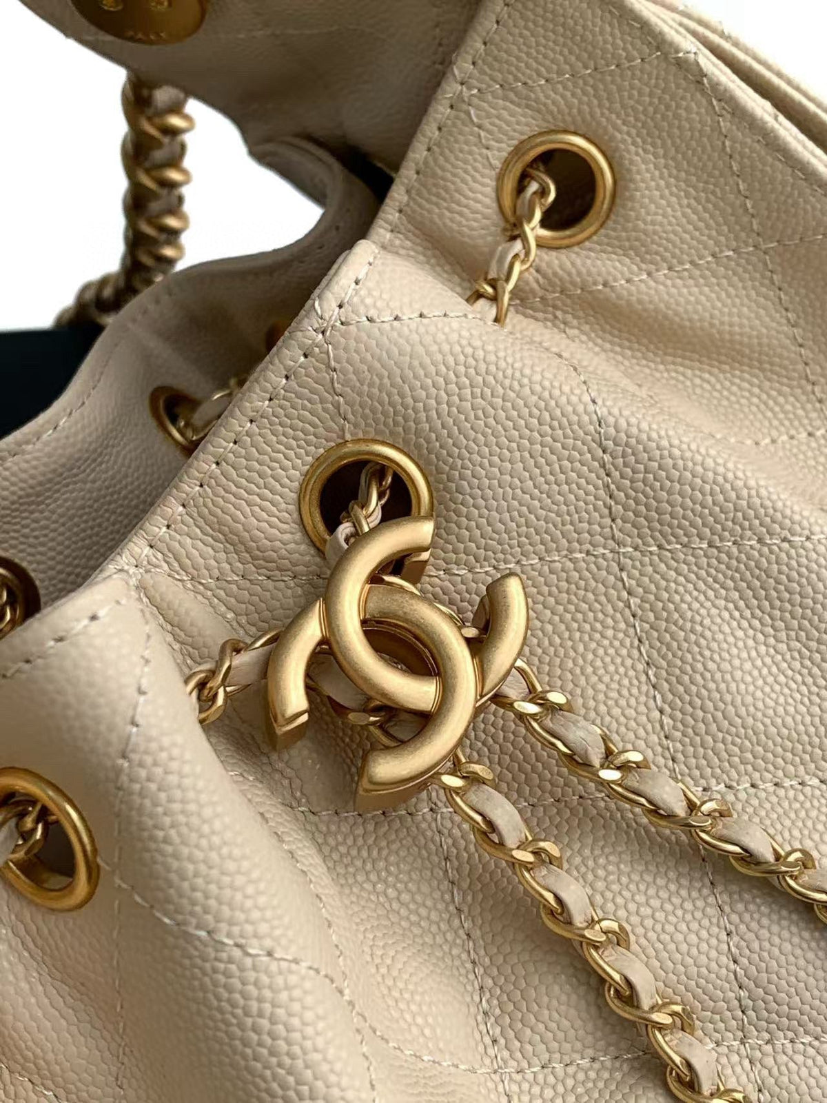 Chanel 25 Mini Handbag 22cm in Beige Grained Calfskin Gold Hardware