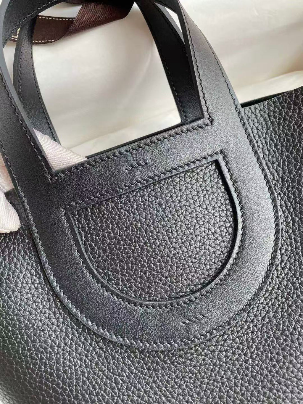 Hermes 25S in the Loop 23 in Black Calfskin Silver Hardware TP3 Bag