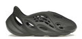 Adidas Yeezy Foam RNNR Carbon