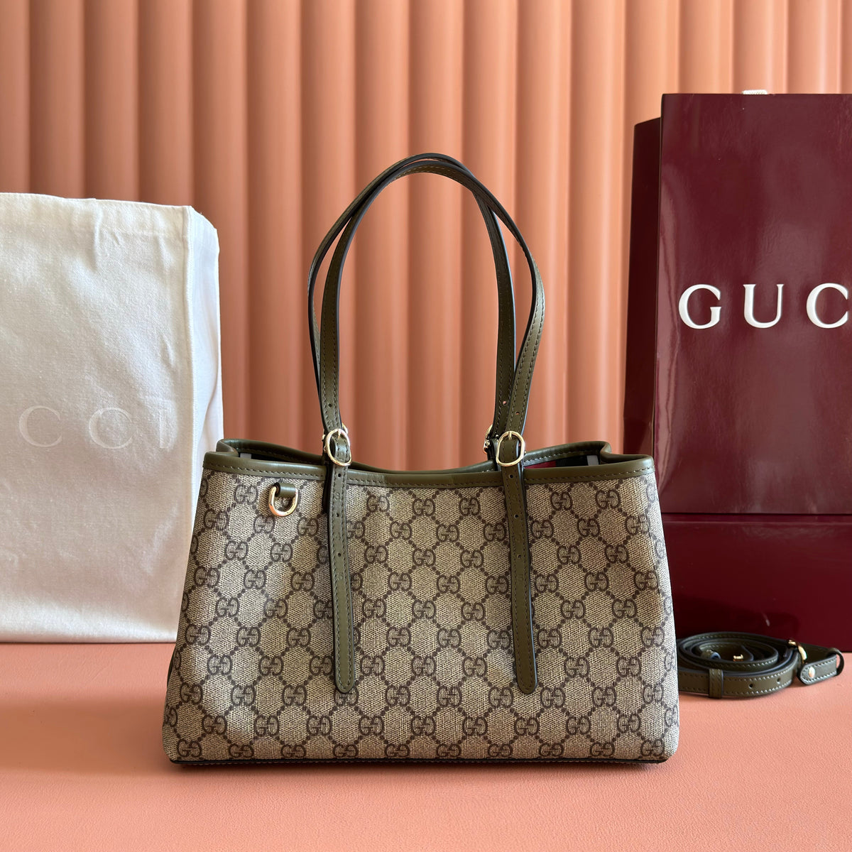 Gucci 26S Tote Bag 30 in Dark Beige and Moss Green Canvas