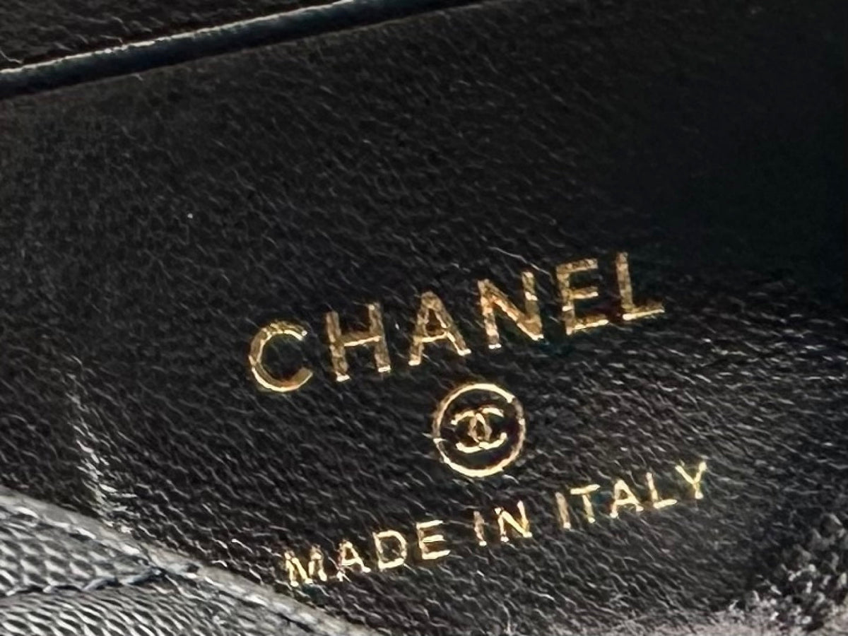 Chanel 25S Kelly 14.5 cm in Black Lambskin Bag