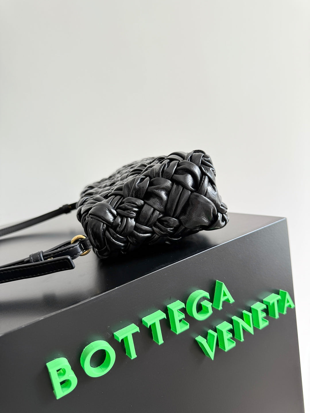 Bottega Veneta Kelimero Cha-Cha Clutch 28.5 in Black Lambskin