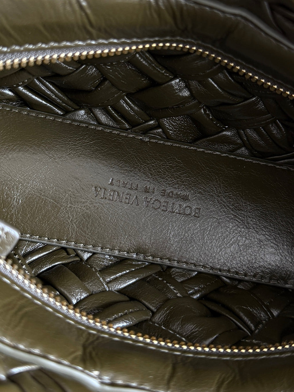 Bottega Veneta Kelimero Cha-Cha Clutch 28.5 in Dark Green Lambskin