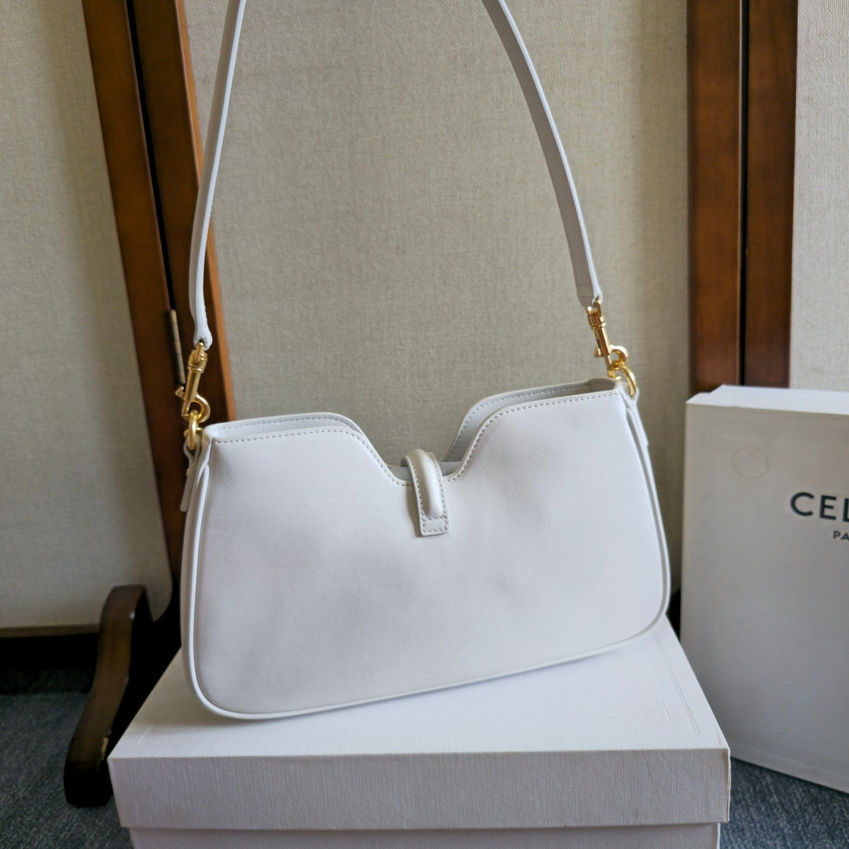 Celine 25S Shoulder Camille 16 Soft 27mm in White Calfskin Gold Hardware Bag