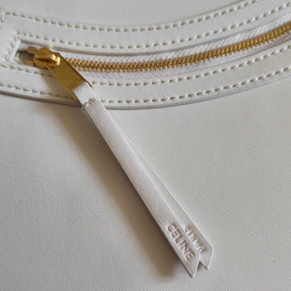 Celine 25S Flat Cabas New Luggage 44mm in White Glossy Calfskin Bag