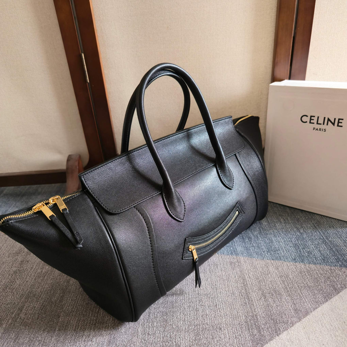 Celine 25S Medium Smiling New Luggage 36mm in Black Supple Shiny Lambskin Bag