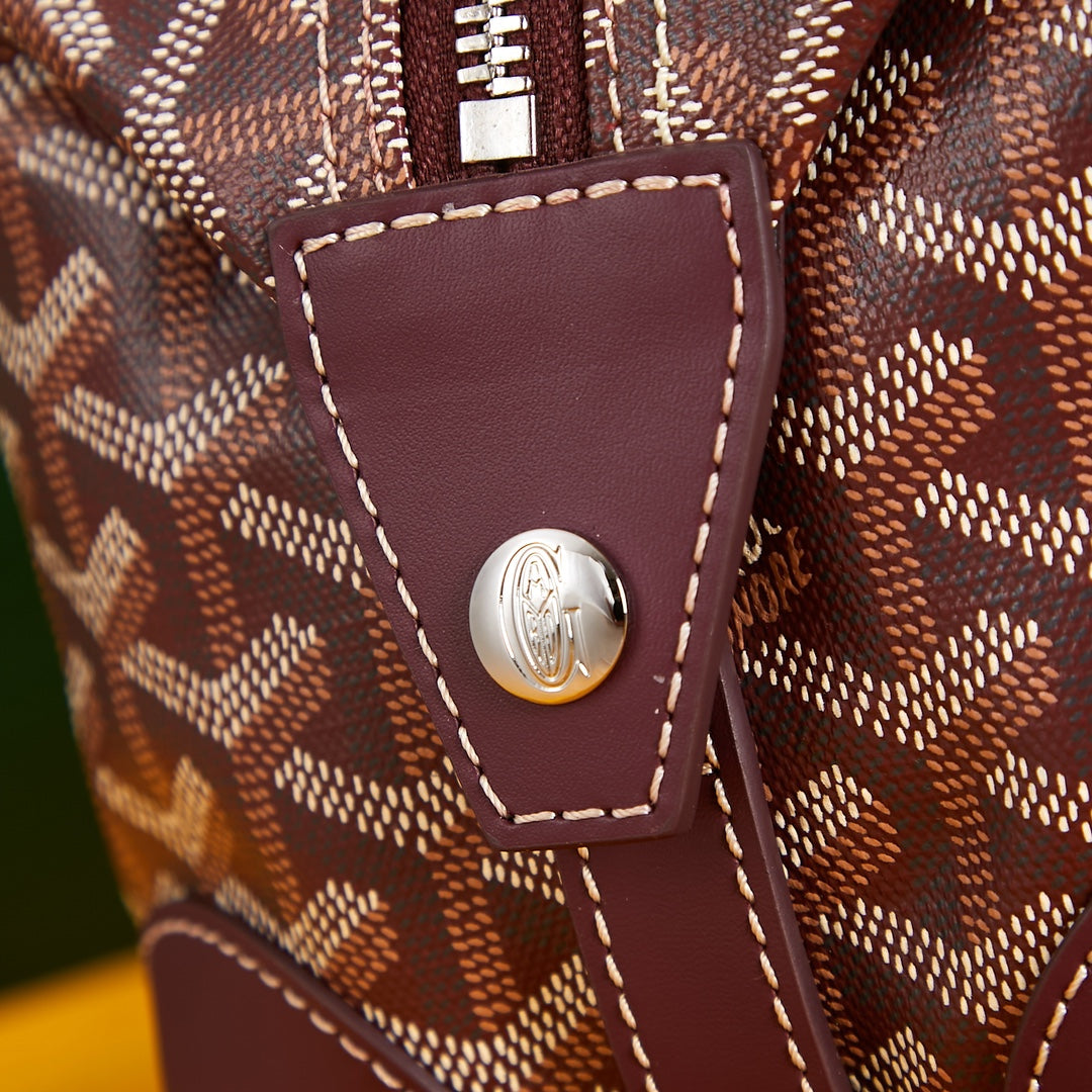 Goyard Bowling Toiletry Bag 24 in Burgundy Red Goyardine Canvas and Calfskin
