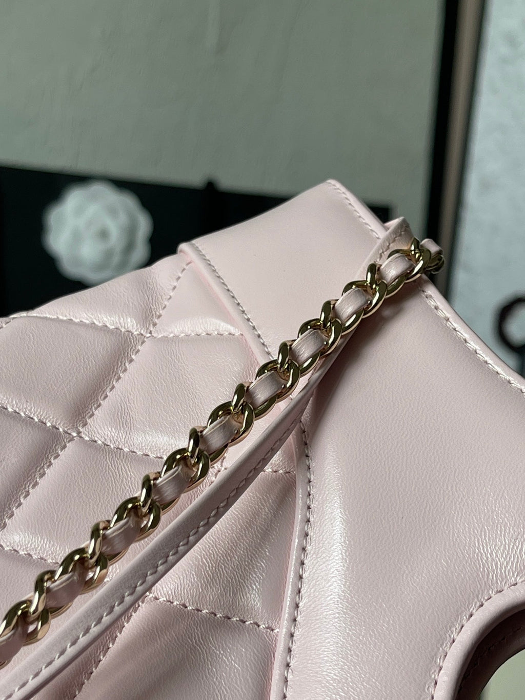 Chanel Medium 36 Shopping Bag in Light Pink Calfskin