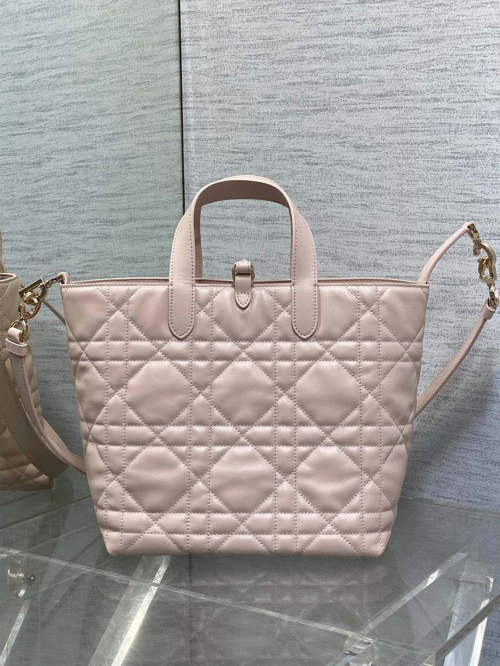 Dior 25S Always Bag 22 in Light Pink Macrocannage Calfskin Gold Hardware