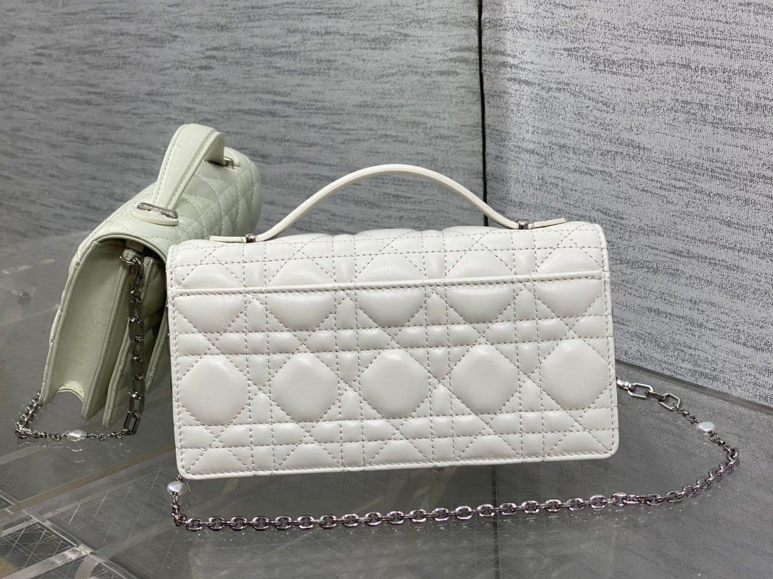 Dior 25S Talk Phone Pouch 21 in White Cannage Lambskin Silver Hardware