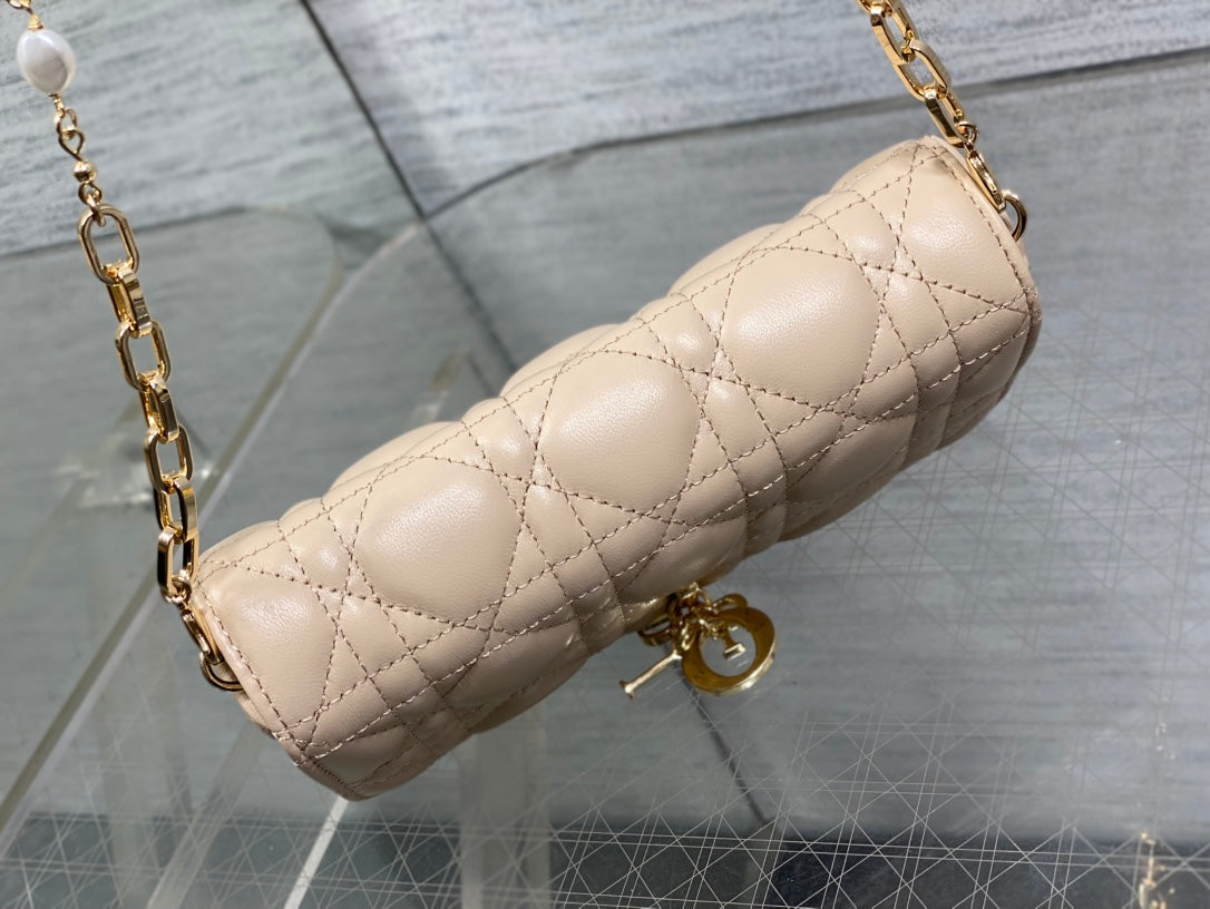 Dior 25S Talk Phone Pouch 18 in Light Ivory Cannage Lambskin