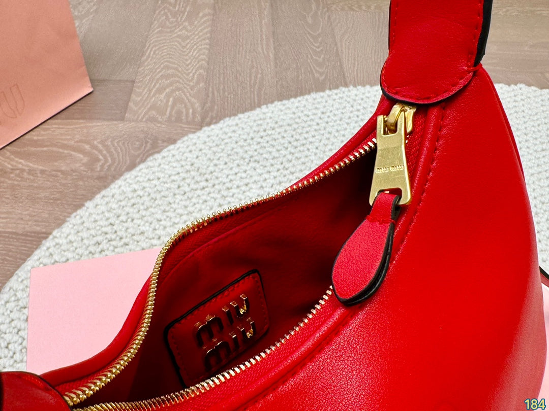Hobo 22 Bag in Cherry Red Calfskin