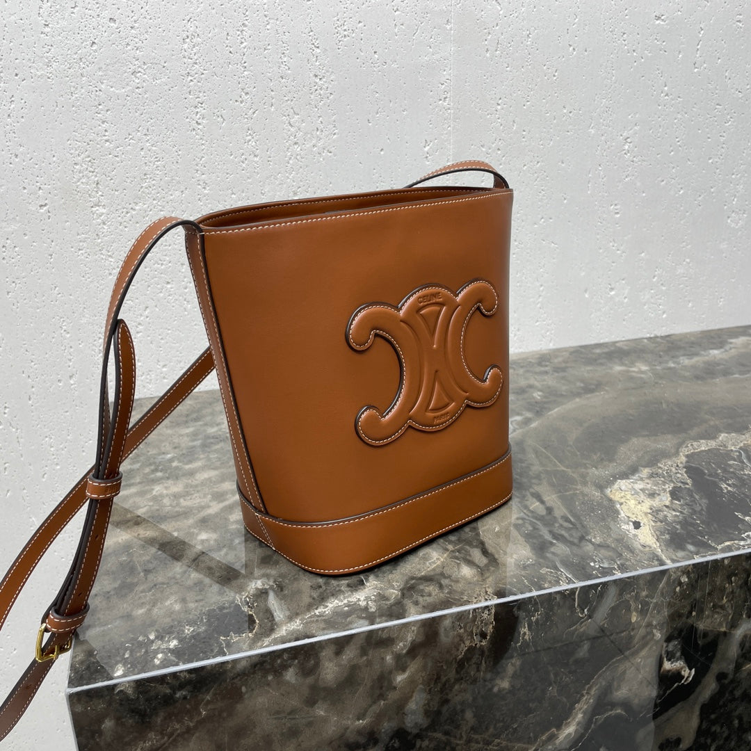 Celine 25S Cuir Triomphe Bag 30 in Tan Brown Calfskin