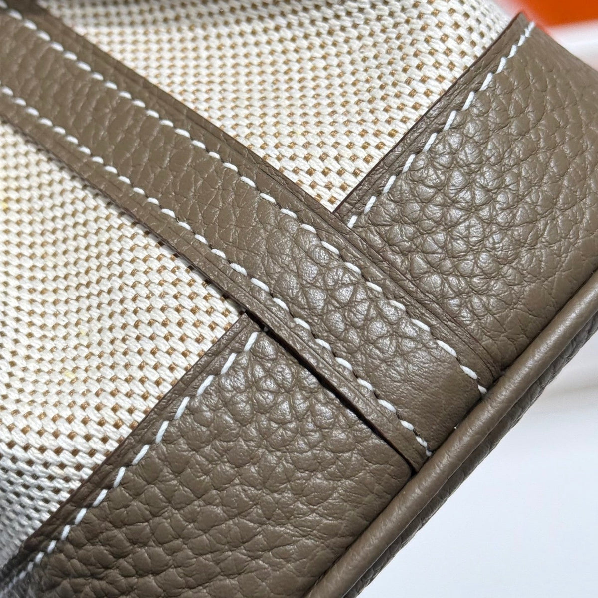 Hermes Garden Party 23cm in White Toilets Cotton Canvas and Taupe Calfskin Bag