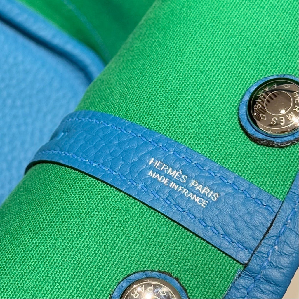 Hermes Garden Party 30cm in White Toilets Cotton Canvas and Blue Calfskin Green On Side Other Bag