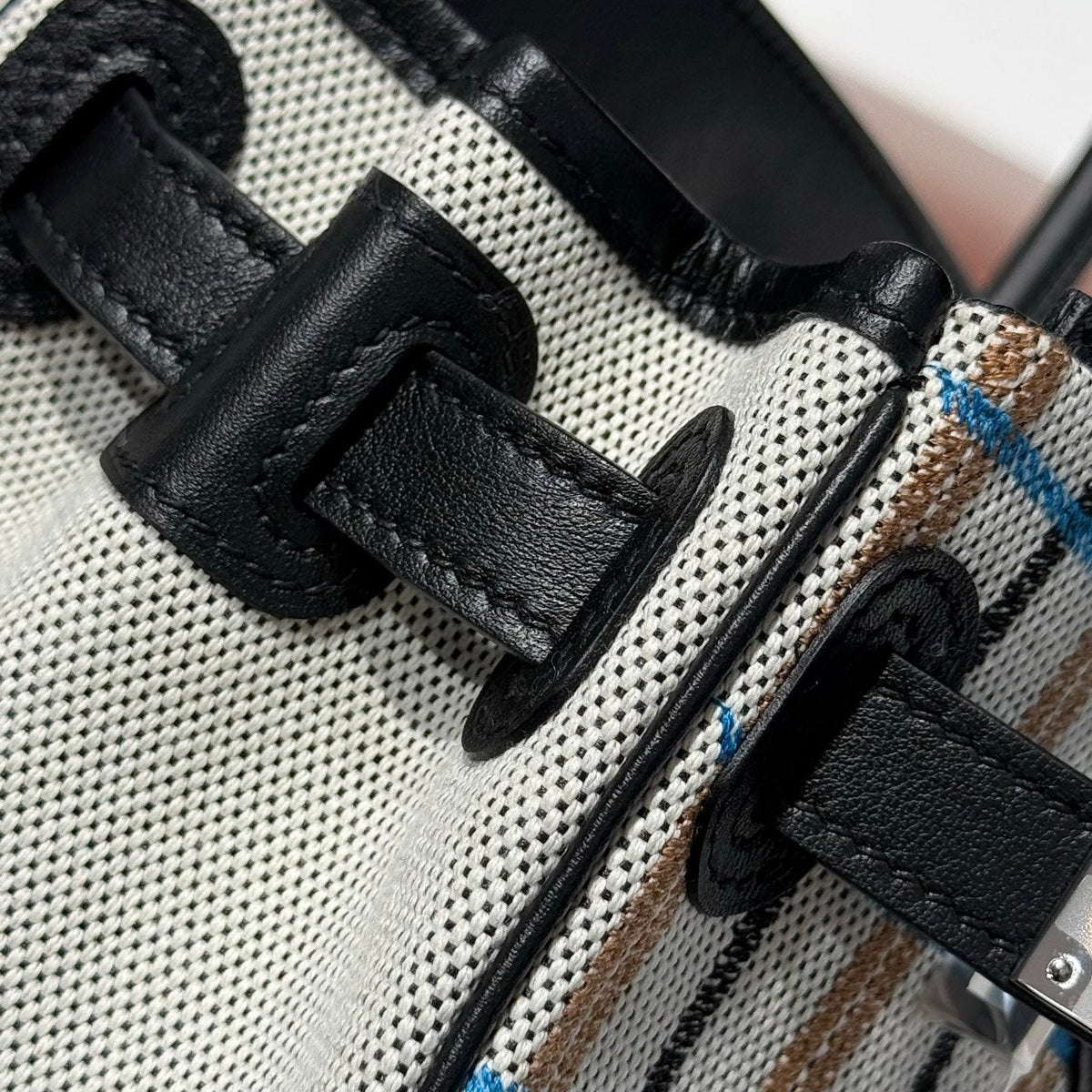 Hermes Birkin Shoulder 29 in Black Calfskin Écru/Noir/Fauve/Noir/Bleu Zanzibar Embroidery Plaid Canvas Bag