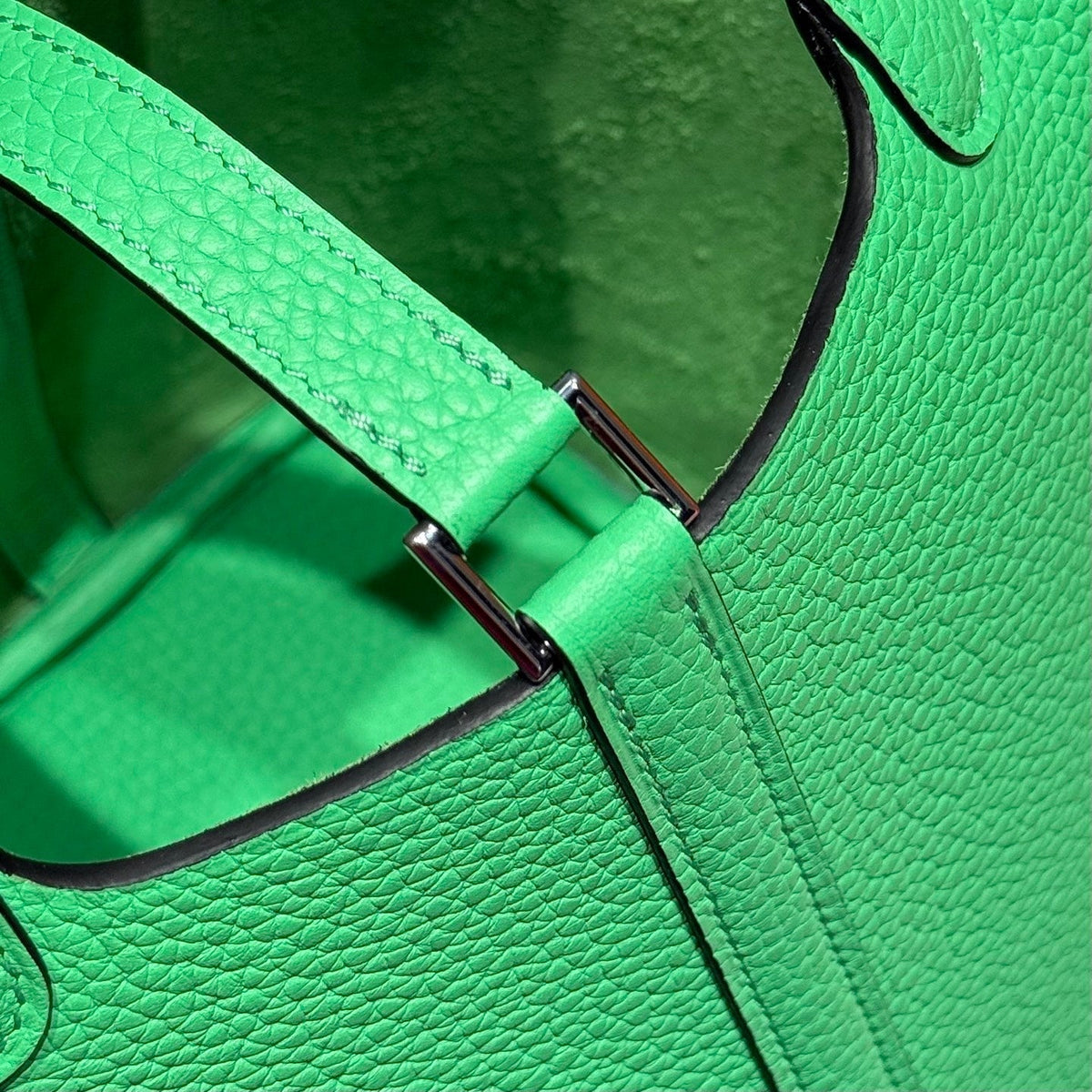 Hermes 25S Picotin Lock 18 in Spring Green Calfskin Silver Hardware Bag